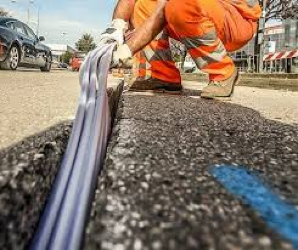 Sezze senza internet da ieri a causa di un cavo tranciato