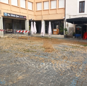 Acqualatina lascia piazza dei Leoni così...