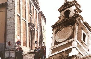 Il restauro della facciata di S. Pietro, prospettive di intervento