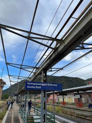 Riqualificazione stazione ferroviaria. Scorretto non dare a Cesare quel che è di Cesare...