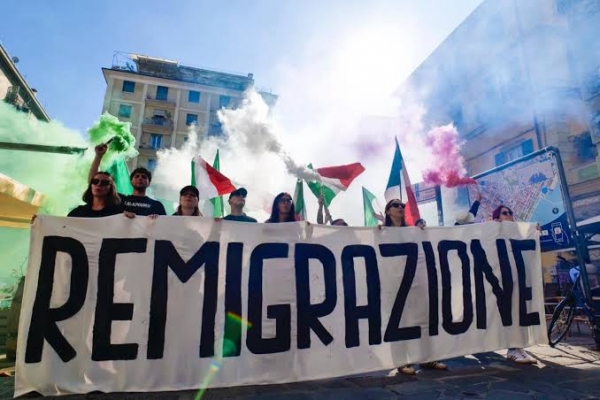 Remigrazione, identitarismo e razzismo