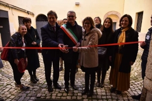 Dinosauria: le impronte di Sezze. Inaugurata la mostra a Palazzo Rappini