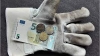 Sì al salario minimo