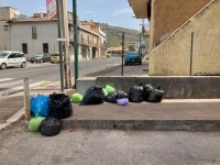 Biancoleone boccia il porta a porta della SPL e propone il metodo della pesatura