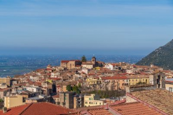PERCHÉ LA CULTURA SCAPPA DA SEZZE?